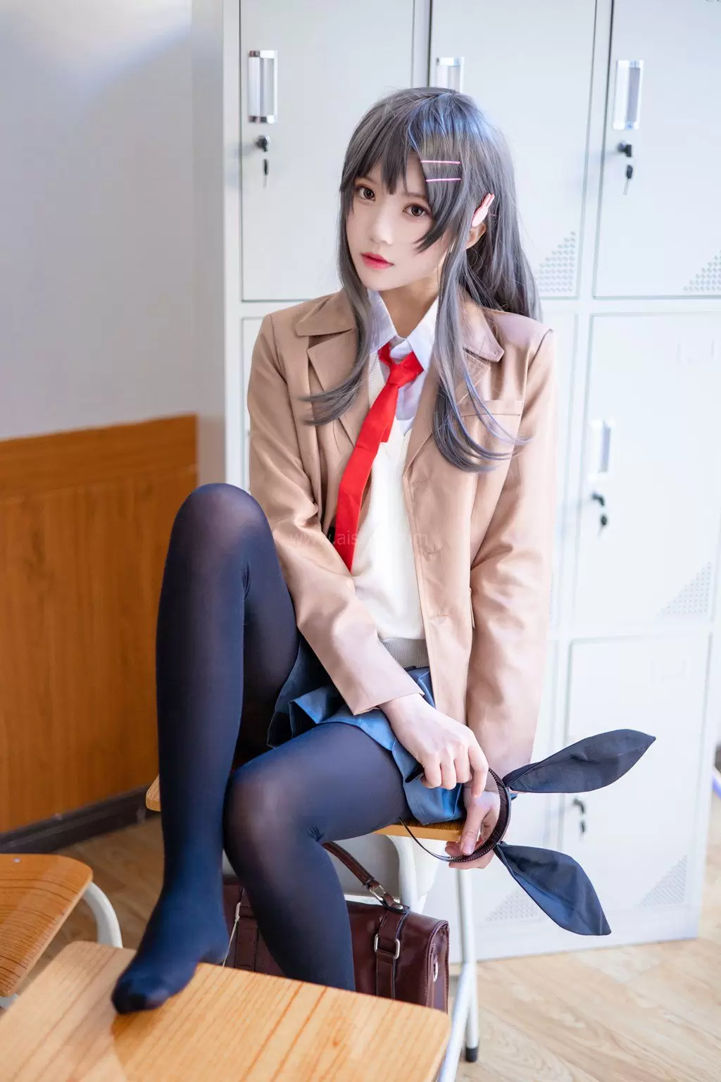 人气Coser@桜桃喵 麻衣制服 美女组图图片-丽图阁