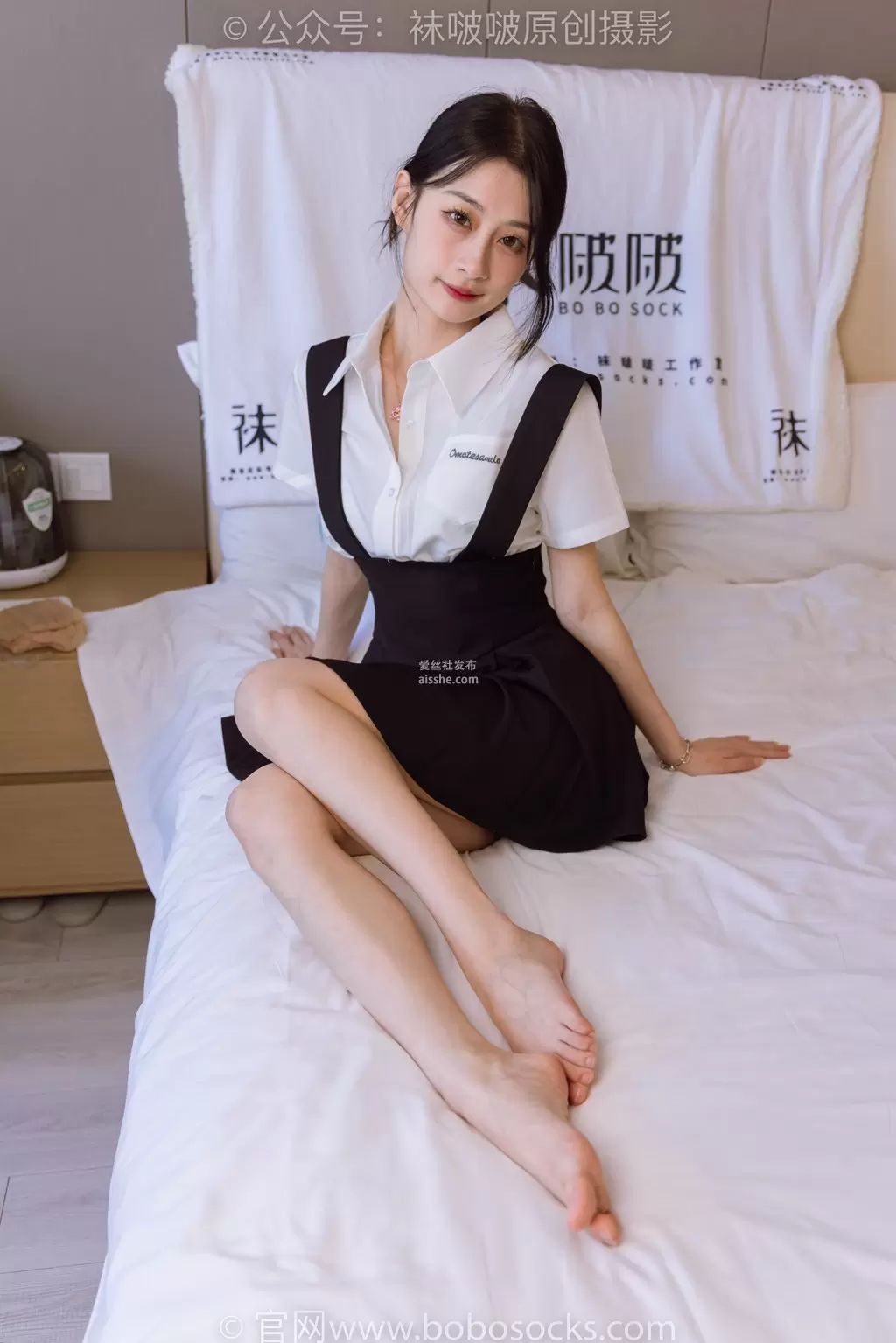 [BoBoSocks袜啵啵] No.180 苏苏-高跟鞋 肉丝 裸足 踩酸奶剧情 高清美女写真壁纸-丽图阁