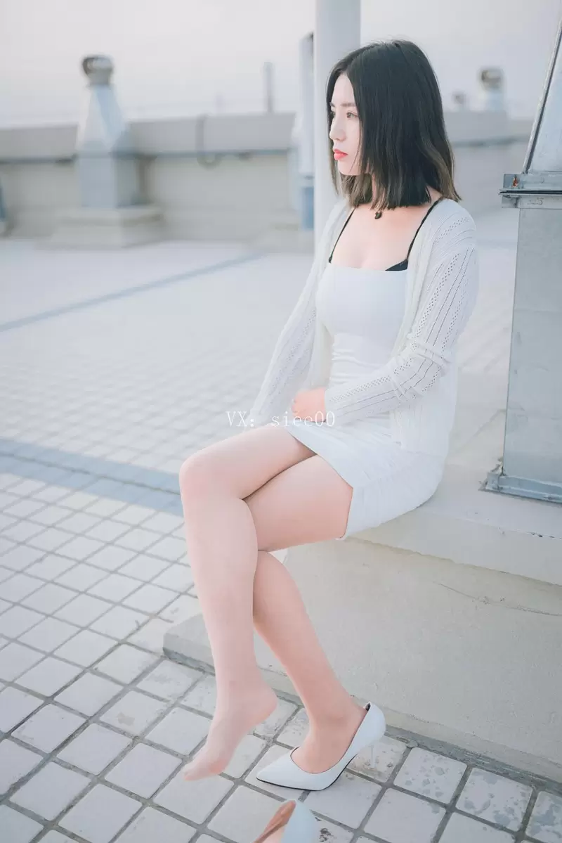 [SIEE丝意] No.351 文文 给我一片蓝 高清壁纸美女写真-丽图阁