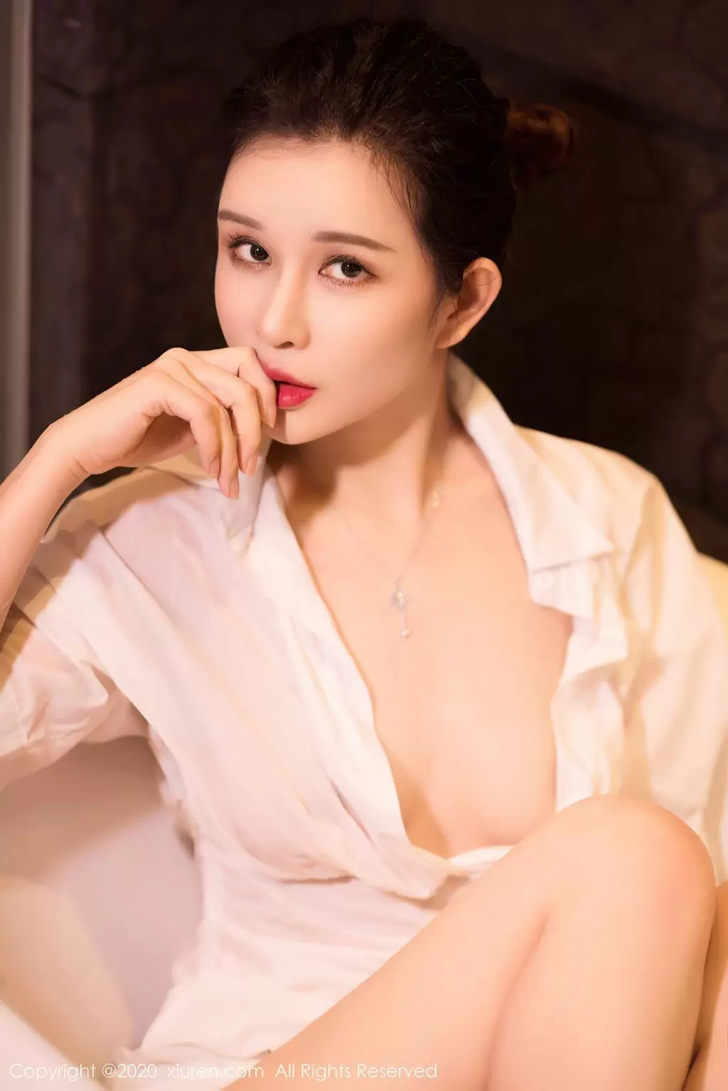 [XiuRen秀人网] No.2684 张雨萌 美女模特迷人写真照-丽图阁