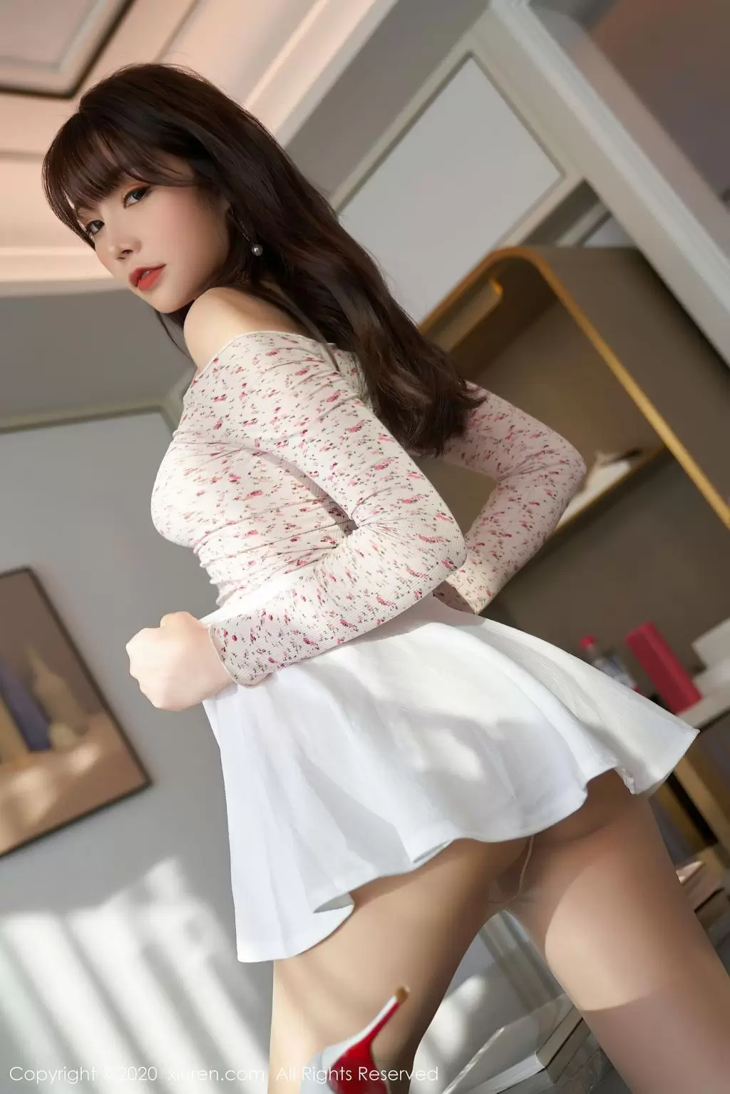 [XiuRen秀人网] No.2949 芝芝Booty 美女写真,性感美女,美女图片,美女自拍-丽图阁