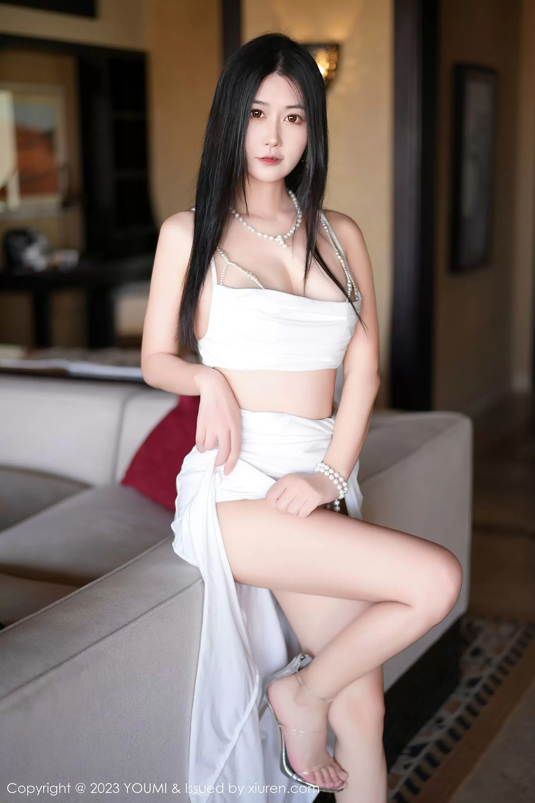 VOL.971 laura阿姣 长裙美腿 性感美女写真照素材-丽图阁