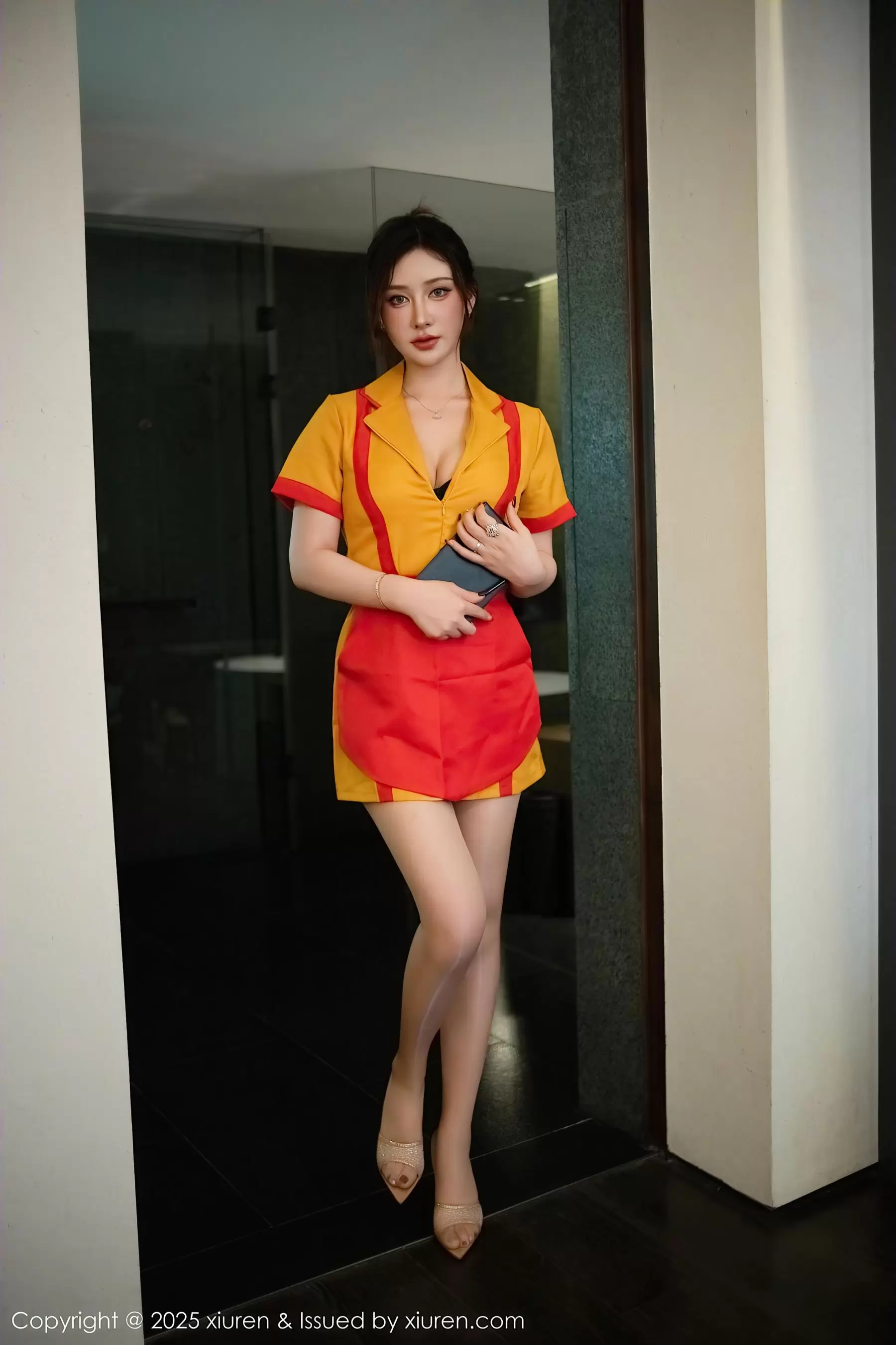 No.9695 蕾蕾醒了没 丰腴美臀 美女写真壁纸珍藏版-丽图阁